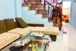 Cần bán nhà riêng 3 phòng ngủ tại Liễu Giai, Quận Ba Đình, Hà Nội
