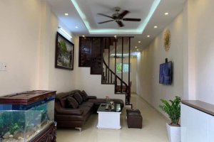 Cần bán nhà riêng 3 phòng ngủ tại Vĩnh Phúc, Quận Ba Đình, Hà Nội
