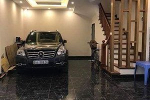 Cần bán nhà riêng 7 phòng ngủ tại Liễu Giai, Quận Ba Đình, Hà Nội