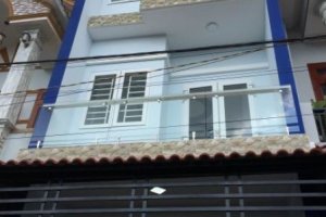 Cần bán nhà riêng 4 phòng ngủ tại Quận 1, Hồ Chí Minh