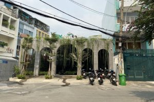 1 Bedroom Townhouse for sale in Phuong 17, Ho Chi Minh