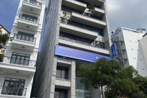 Cần bán nhà phố 6 phòng ngủ tại Cô Giang, Quận 1, Hồ Chí Minh