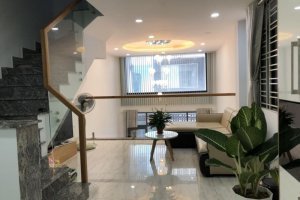Townhouse for sale in Phuong 2, Ho Chi Minh
