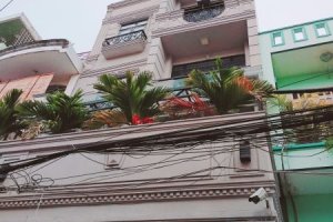 Townhouse for sale in Phuong 14, Ho Chi Minh