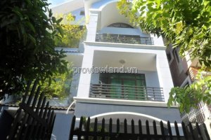 Cần bán nhà riêng 4 phòng ngủ tại Phường 9, Quận 10, Hồ Chí Minh