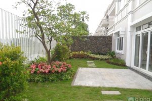 Cho thuê villa 5 phòng ngủ tại Phú Thượng, Quận Tây Hồ, Hà Nội