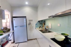 Cần bán nhà riêng 9 phòng ngủ tại Quận 1, Hồ Chí Minh
