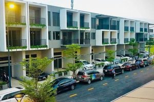 Cần bán nhà phố 4 phòng ngủ tại Tân Phước Khánh, Tân Uyên, Bình Dương