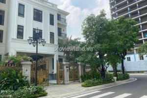 5 Bedroom Villa for sale in Vinhomes Golden River, District 1, Ho Chi Minh