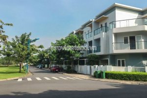 Cần bán nhà phố 3 phòng ngủ tại Phú Hữu, Quận 9, Hồ Chí Minh