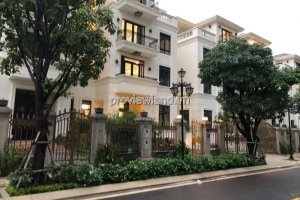 Cần bán villa 4 phòng ngủ tại Vinhomes Golden River, Quận 1, Hồ Chí Minh