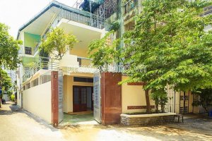 6 Bedroom Townhouse for sale in Phuong 14, Ho Chi Minh