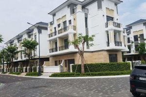 Cần bán nhà phố 3 phòng ngủ tại Verosa Park, Quận 9, Hồ Chí Minh
