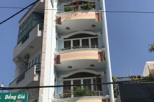 Townhouse for sale in Nguyen Thai Binh, Ho Chi Minh