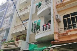 6 Bedroom Townhouse for sale in Phuong 10, Ho Chi Minh