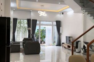 8 Bedroom Townhouse for sale in Phuong 14, Ho Chi Minh