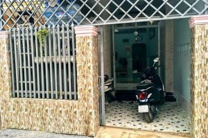Cần bán nhà riêng 3 phòng ngủ tại Bến Cát, Bình Dương