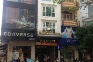 Cần bán nhà phố 15 phòng ngủ tại Phường 12, Quận 10, Hồ Chí Minh
