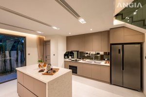 Cần bán nhà phố 4 phòng ngủ tại The Standard Central Park Bình Dương, Tân Phước Khánh, Tân Uyên, Bình Dương