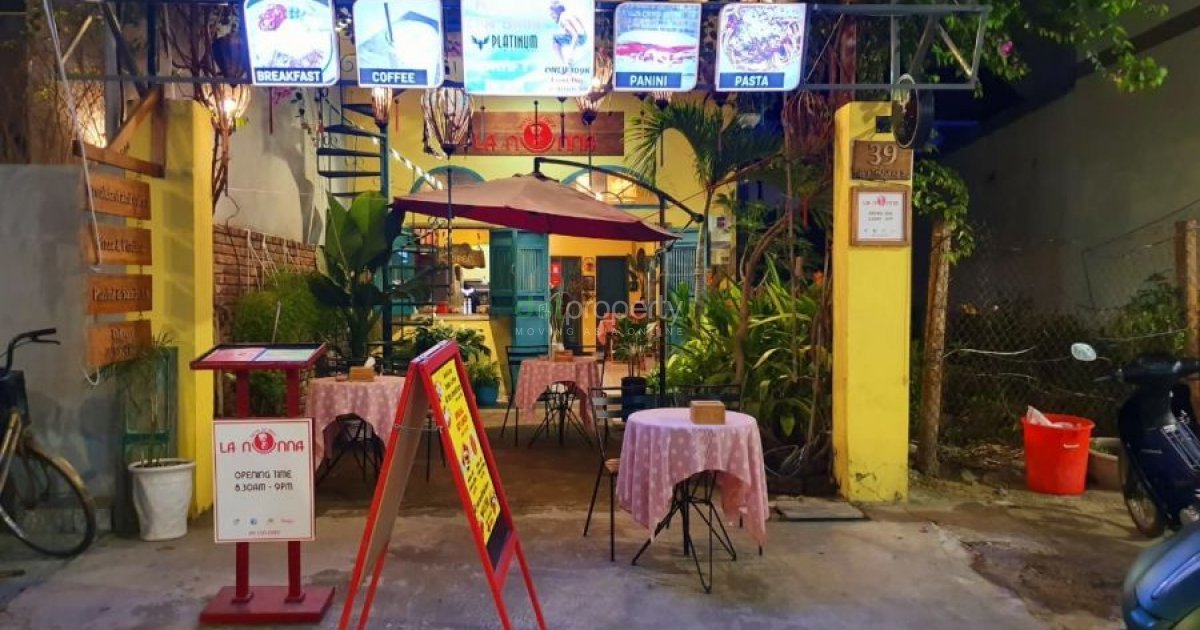 Business for sale in Da Nang, Vietnam - Italian Deli. 📌 Commercial for sale in Da Nang | Dot Property